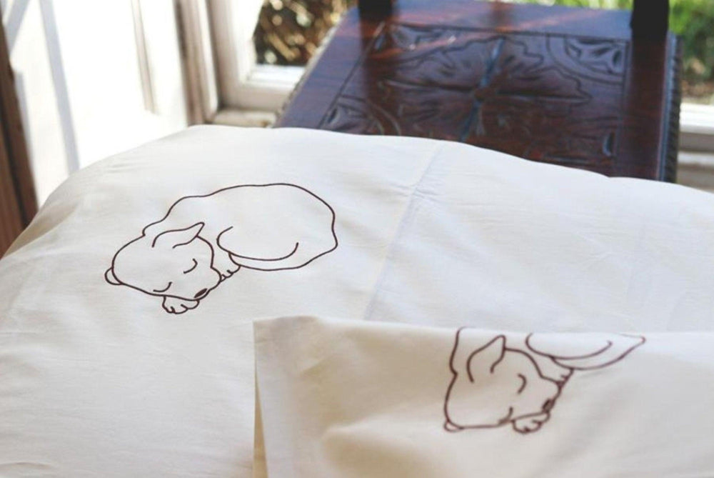 Dog embroidered Luxury organic Cotton Bed set